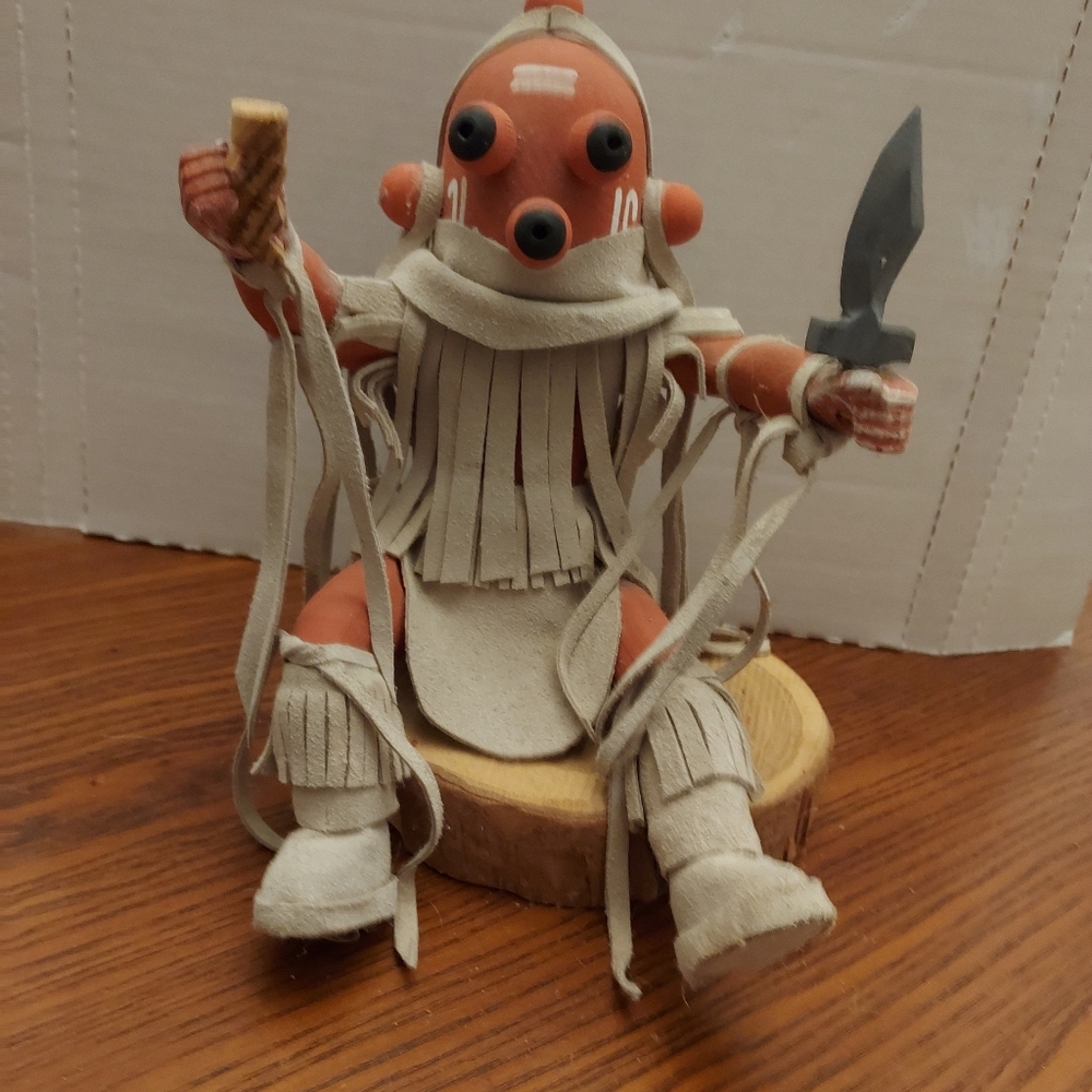 HOPI Native American  Kachina Mudd Head. With Cliff & Number on the back